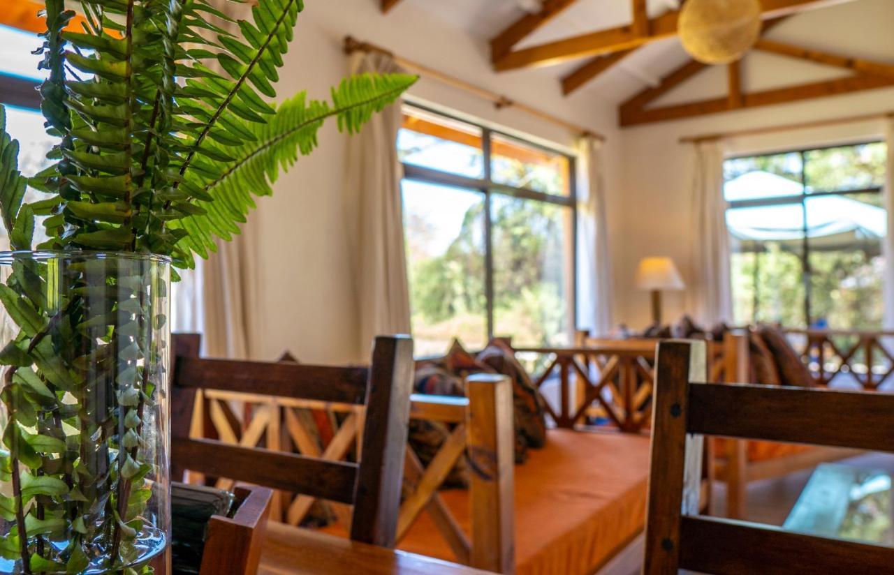 Black Wattle House นาคูรู ภายนอก รูปภาพ